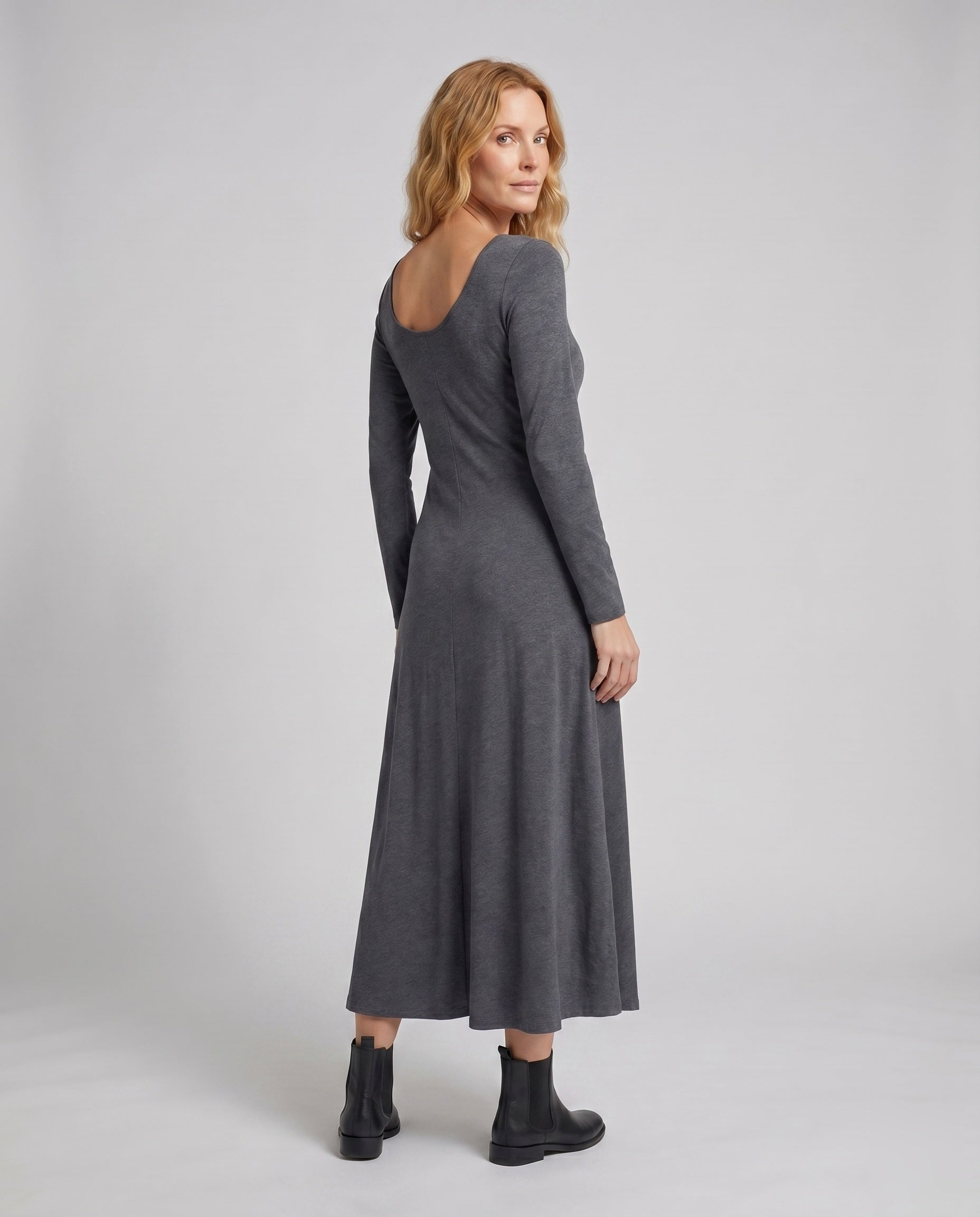 Product 15633285939530 - back_view