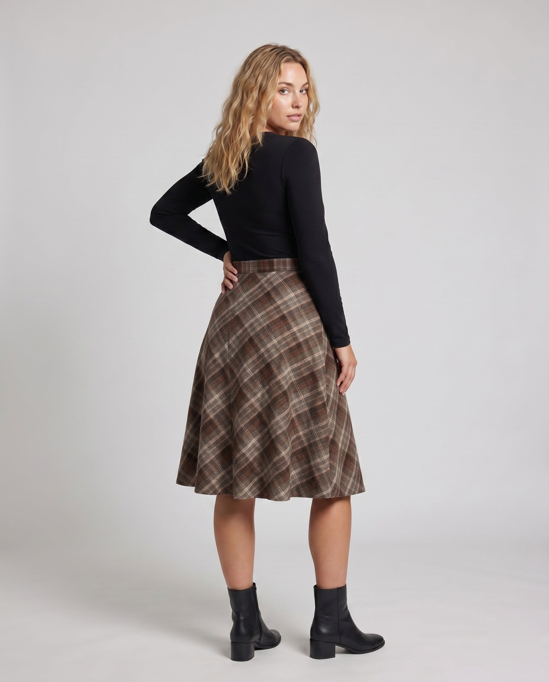 Product 15633293181258 - back_view