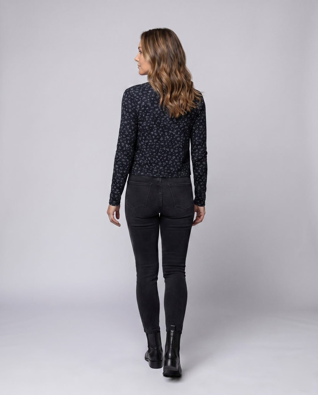Product 15634855952714 - back_view