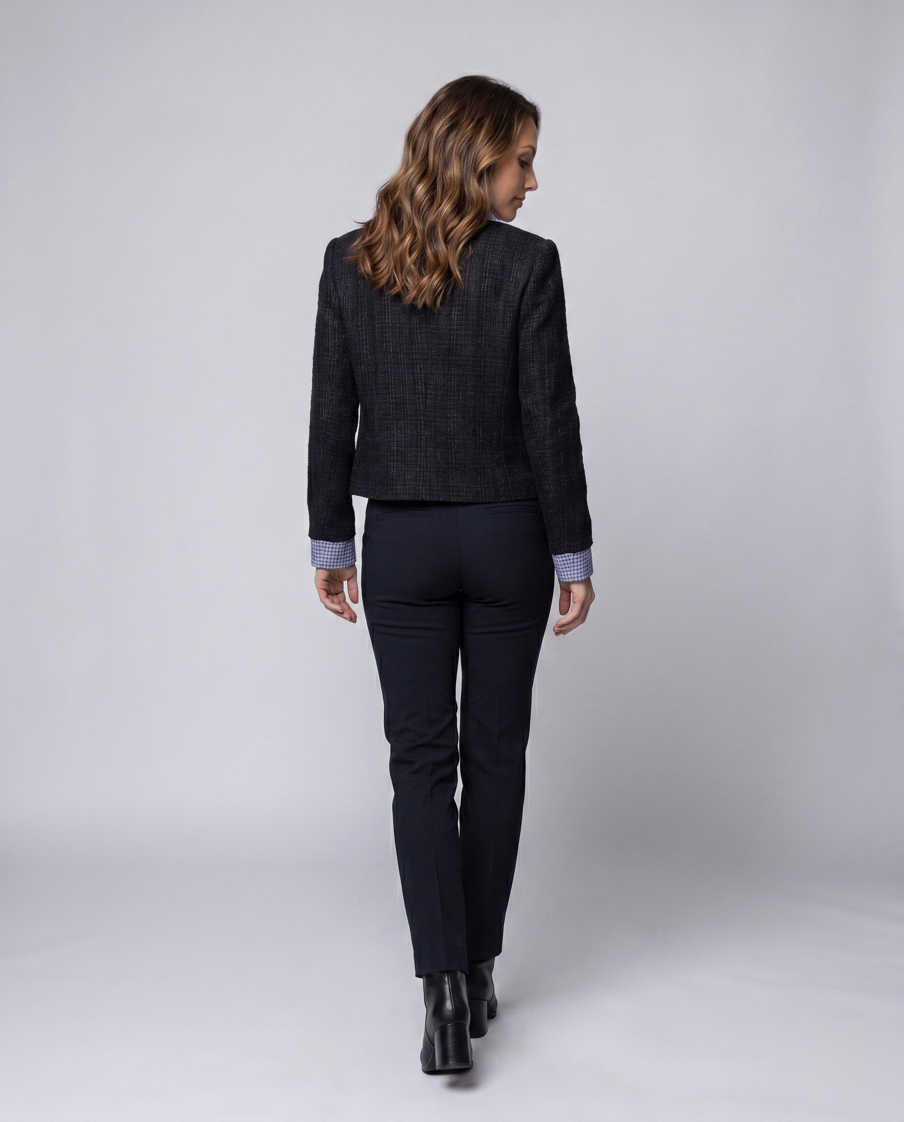 Product 15634856116554 - back_view