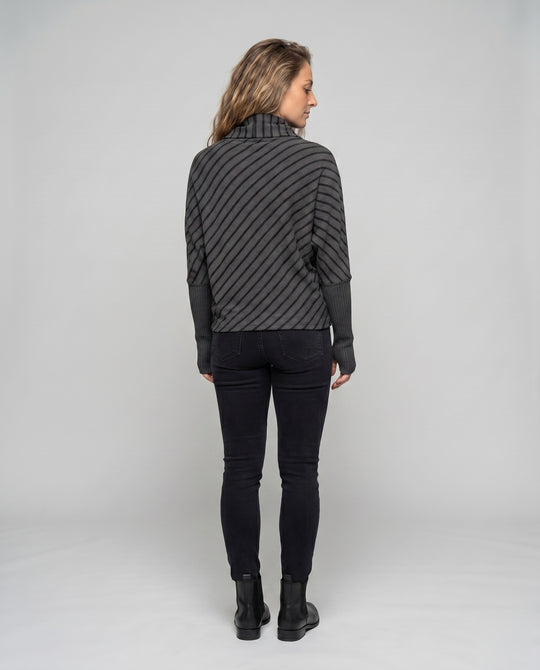 Product 15634856509770 - back_view
