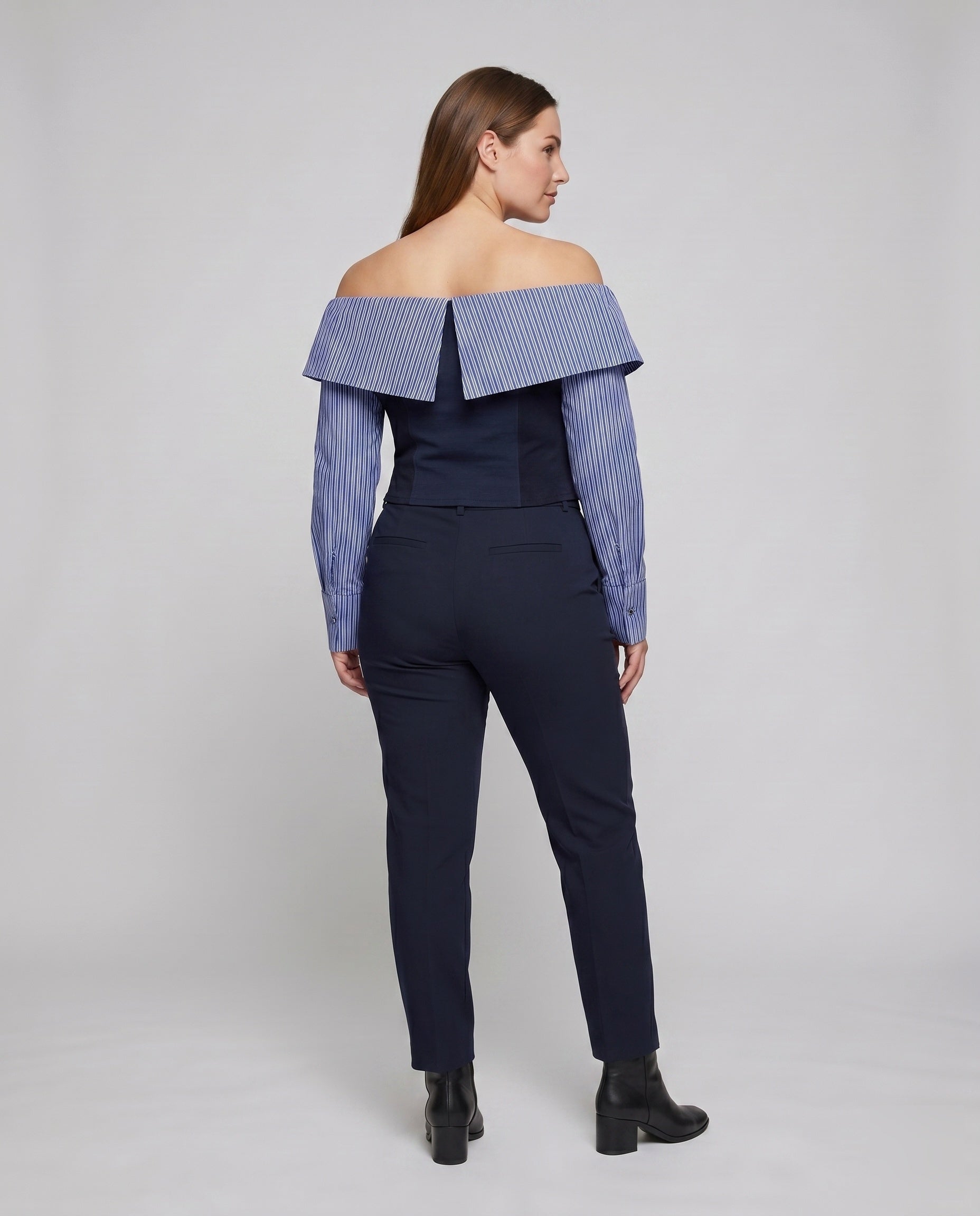 Product 15634857754954 - back_view