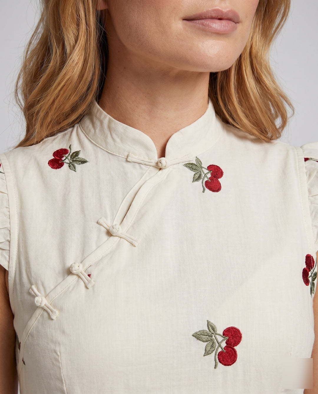 Product 15634862735690 - close_up_detail
