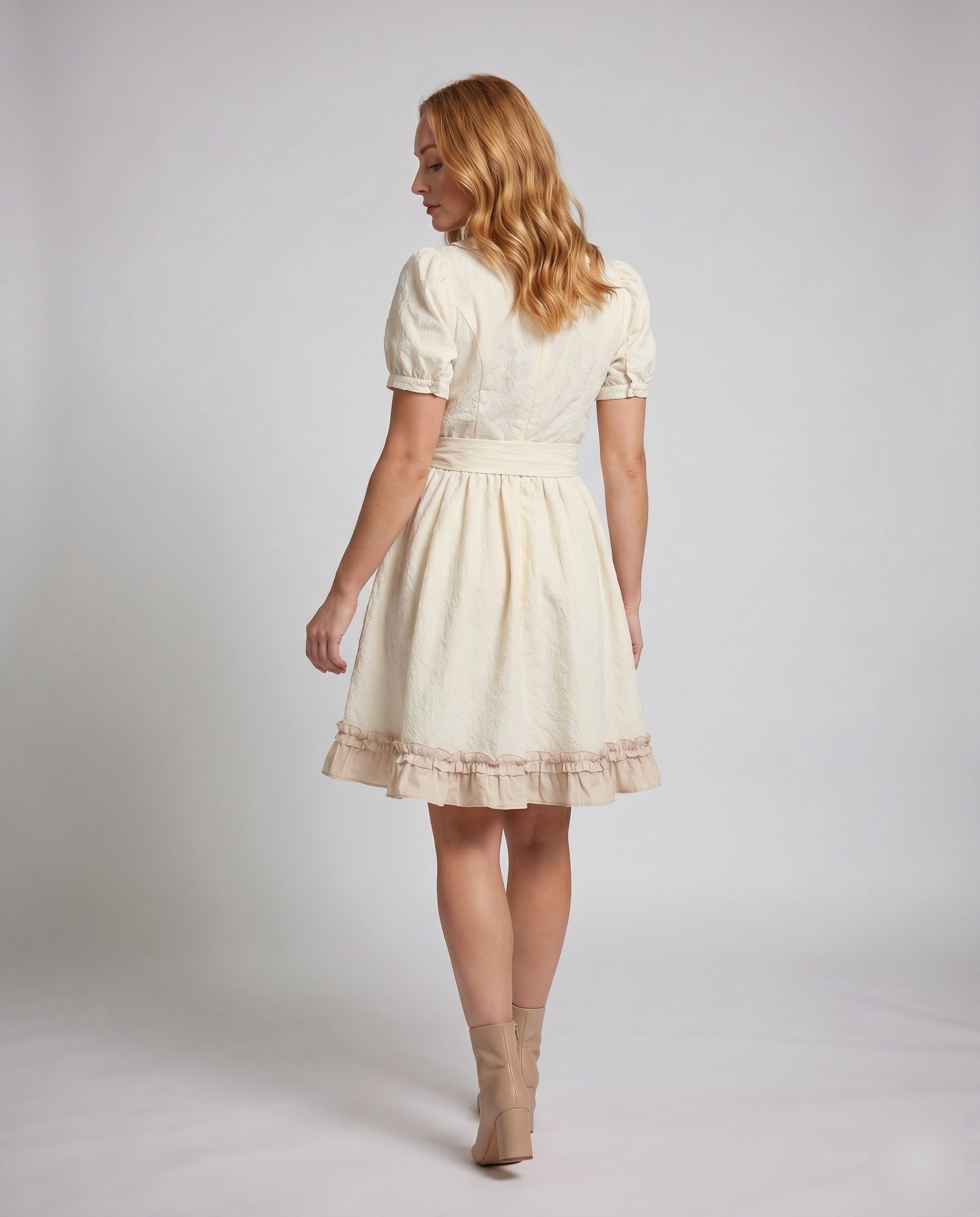 Product 15634862801226 - back_view