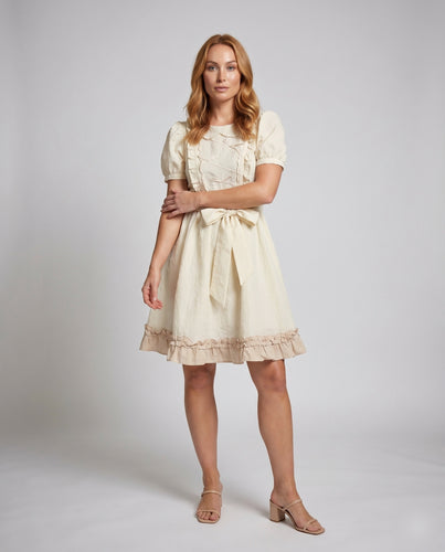 Damen Rüschenkleid mit Taillengürtel und volumetrischen Puffärmeln