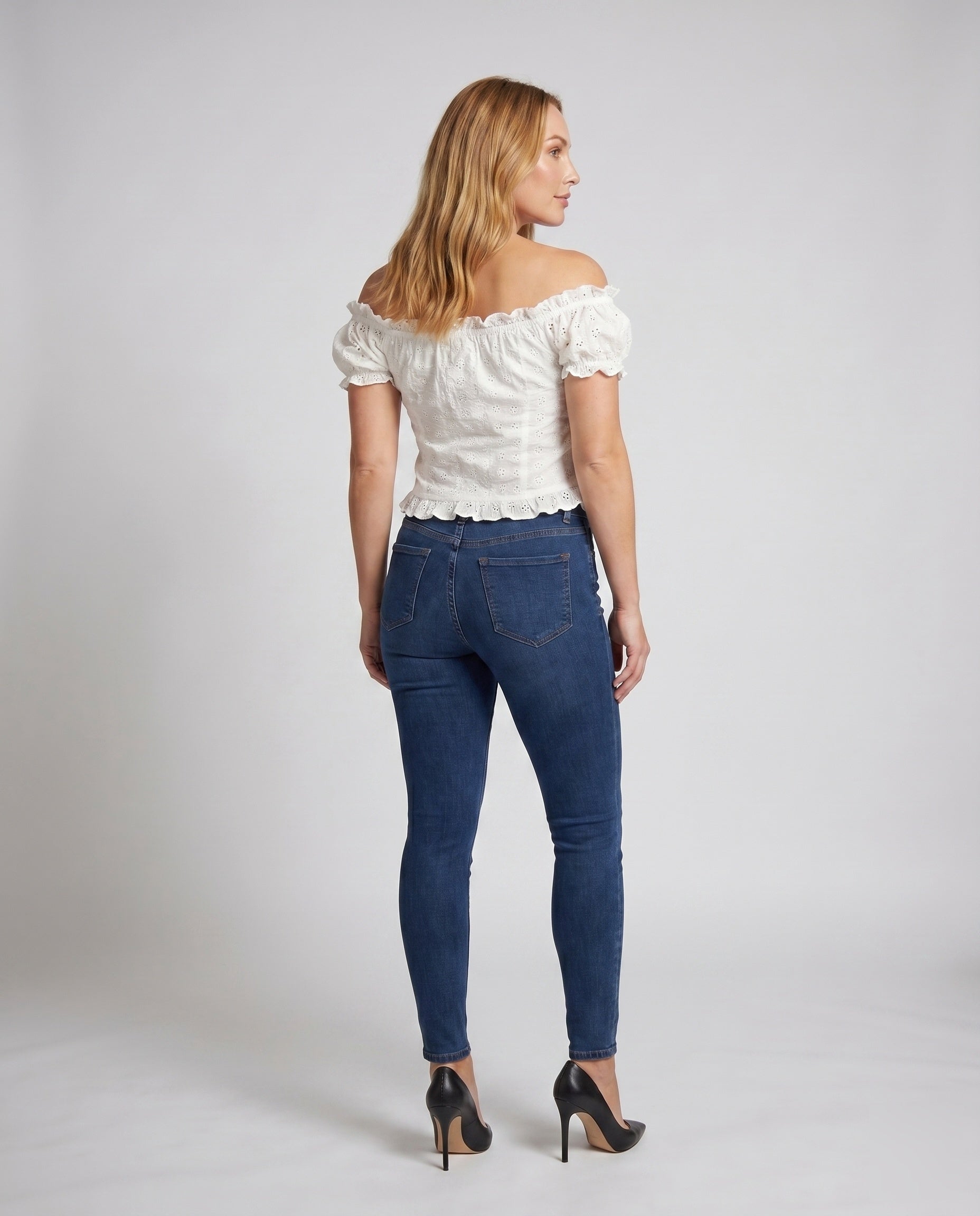 Product 15634868732234 - back_view