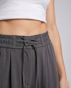Product 15634876694858 - close_up_detail