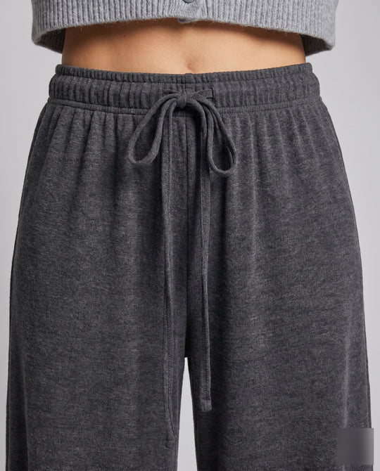 Product 15634876858698 - close_up_detail