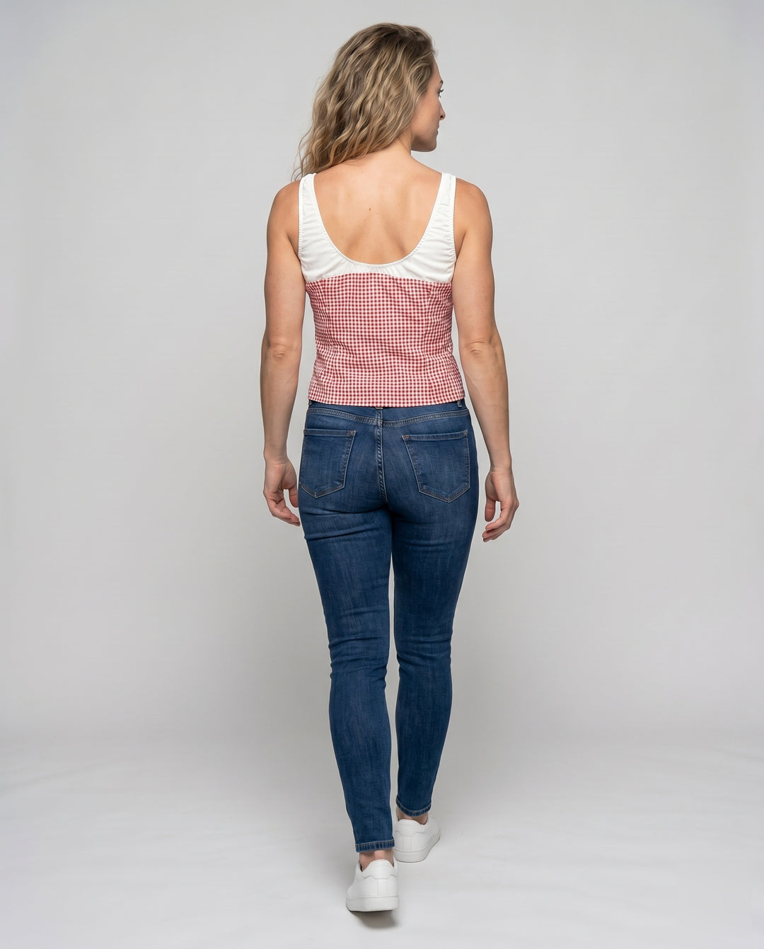 Product 15634913001802 - back_view