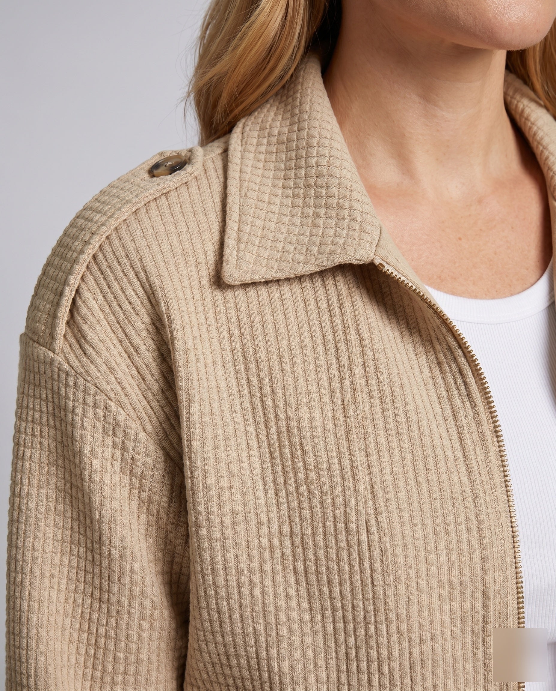 Product 15634914115914 - close_up_detail