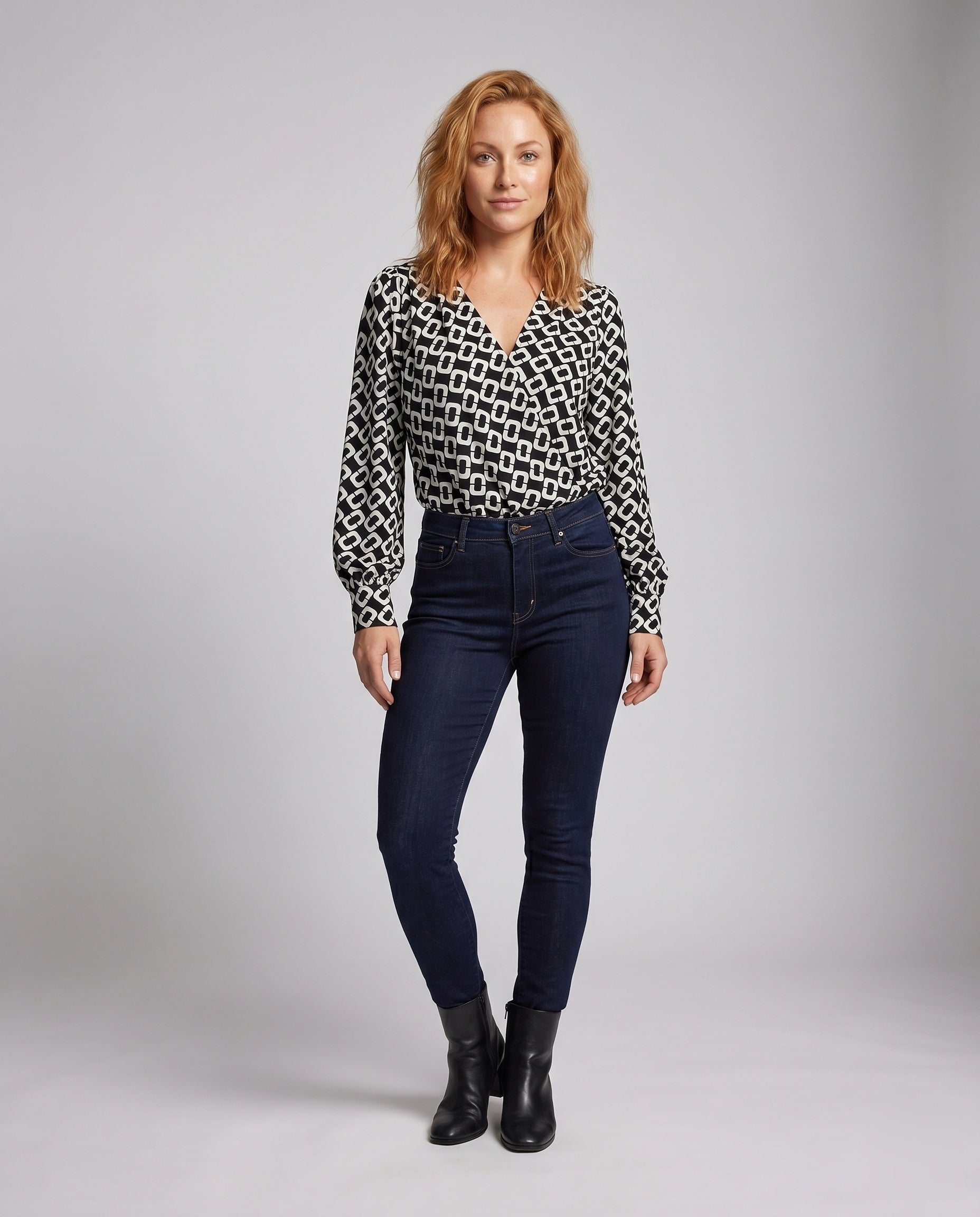 Product 15634914378058 - full_body_front