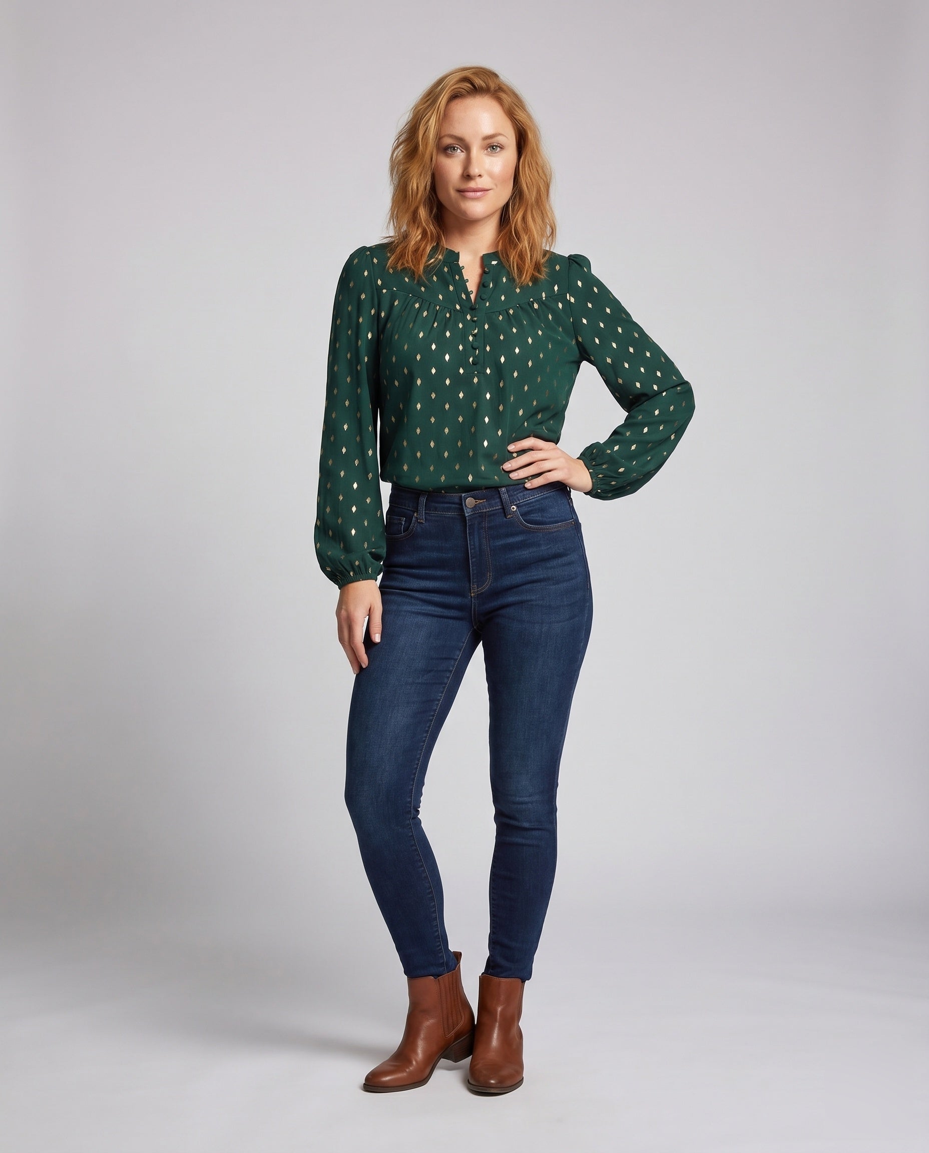 Product 15634914804042 - full_body_front