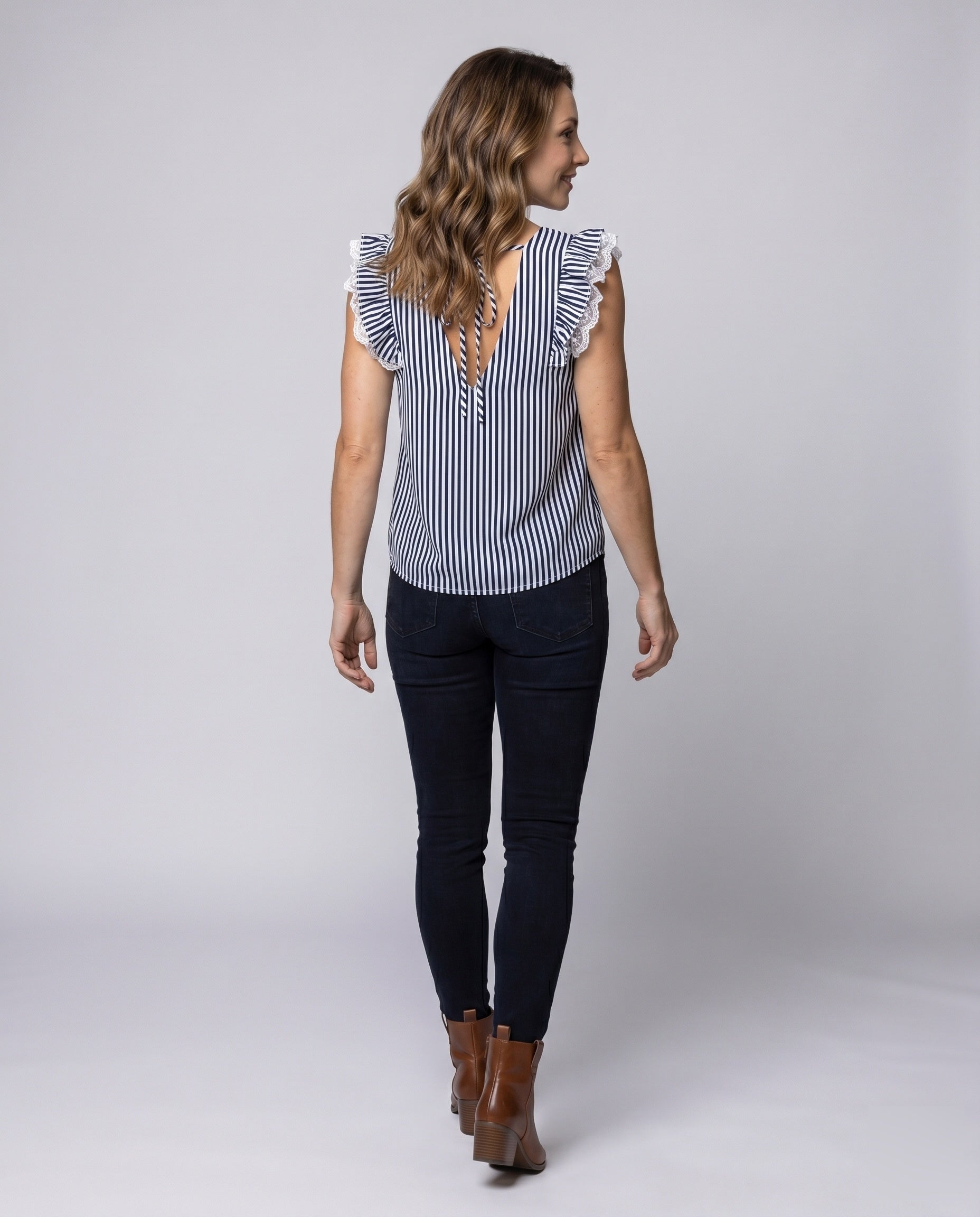 Product 15634914902346 - back_view