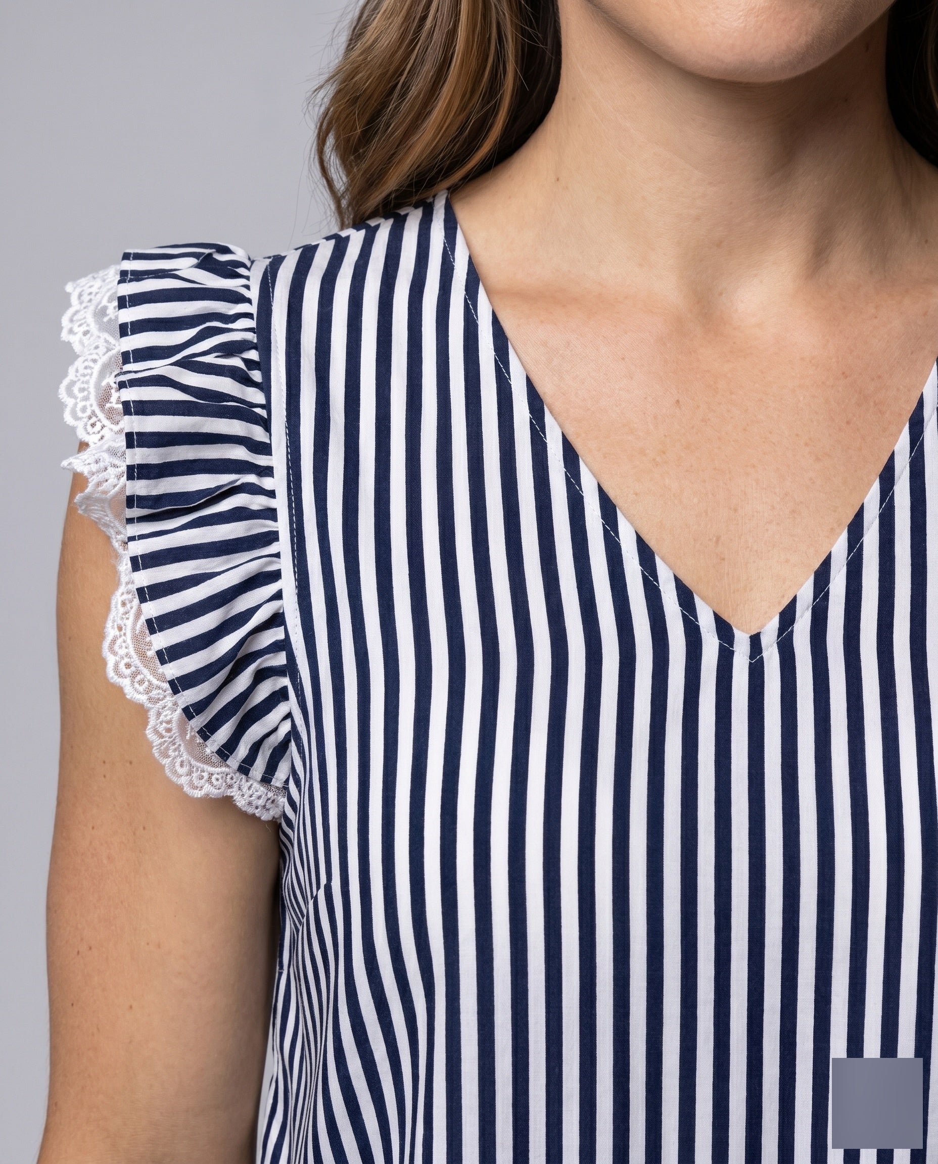 Product 15634914902346 - close_up_detail