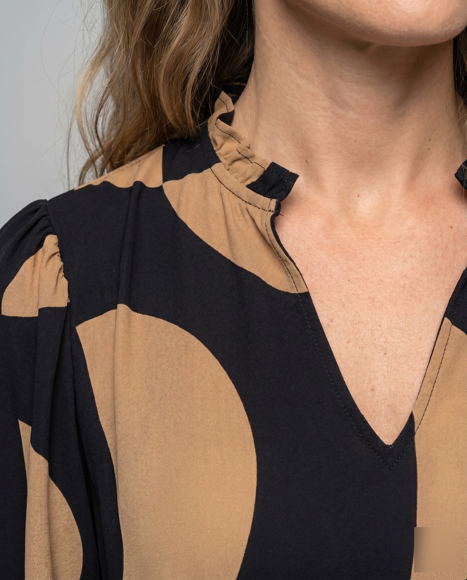 Product 15634915721546 - close_up_detail