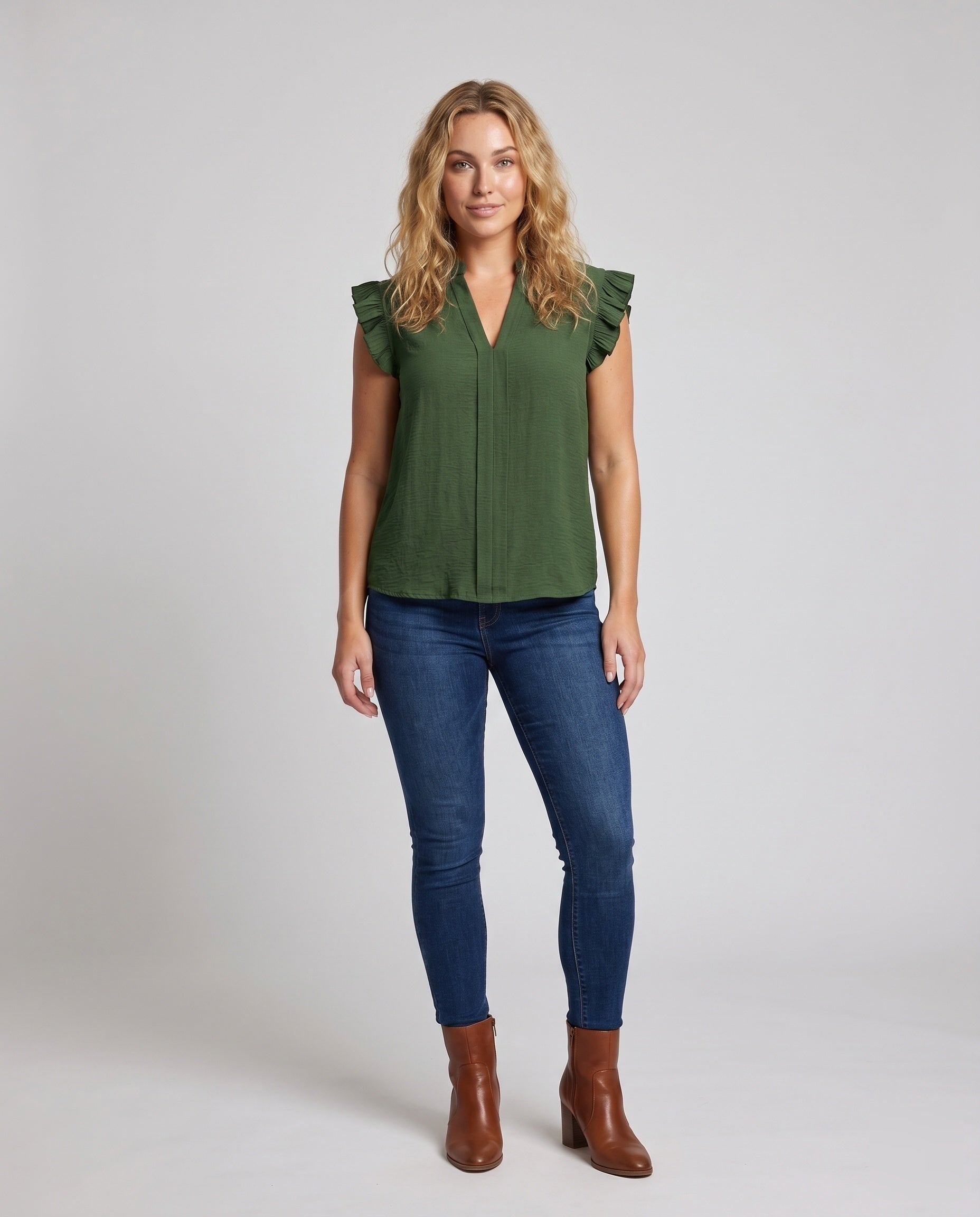 Product 15634916311370 - full_body_front
