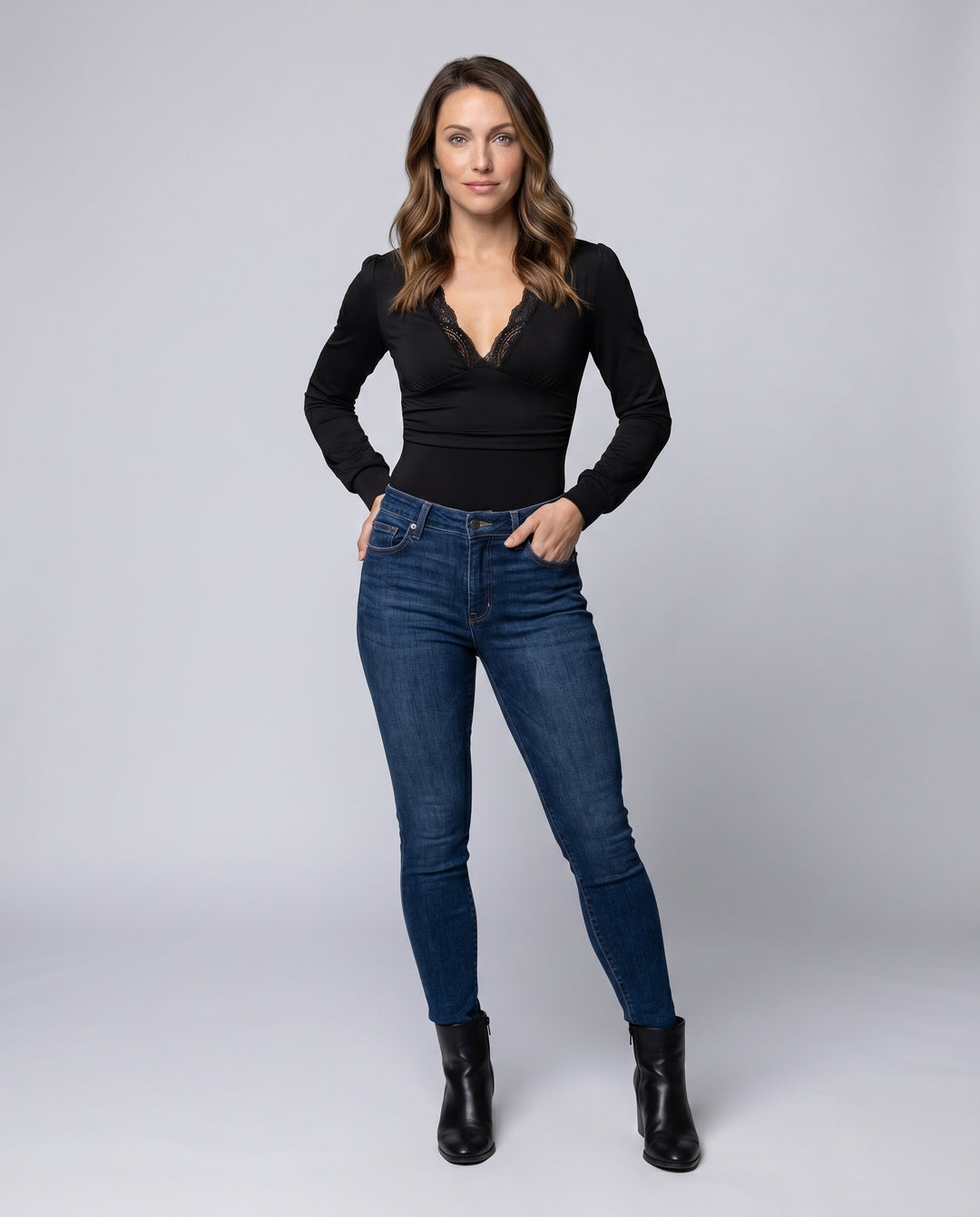 Product 15634917785930 - full_body_front