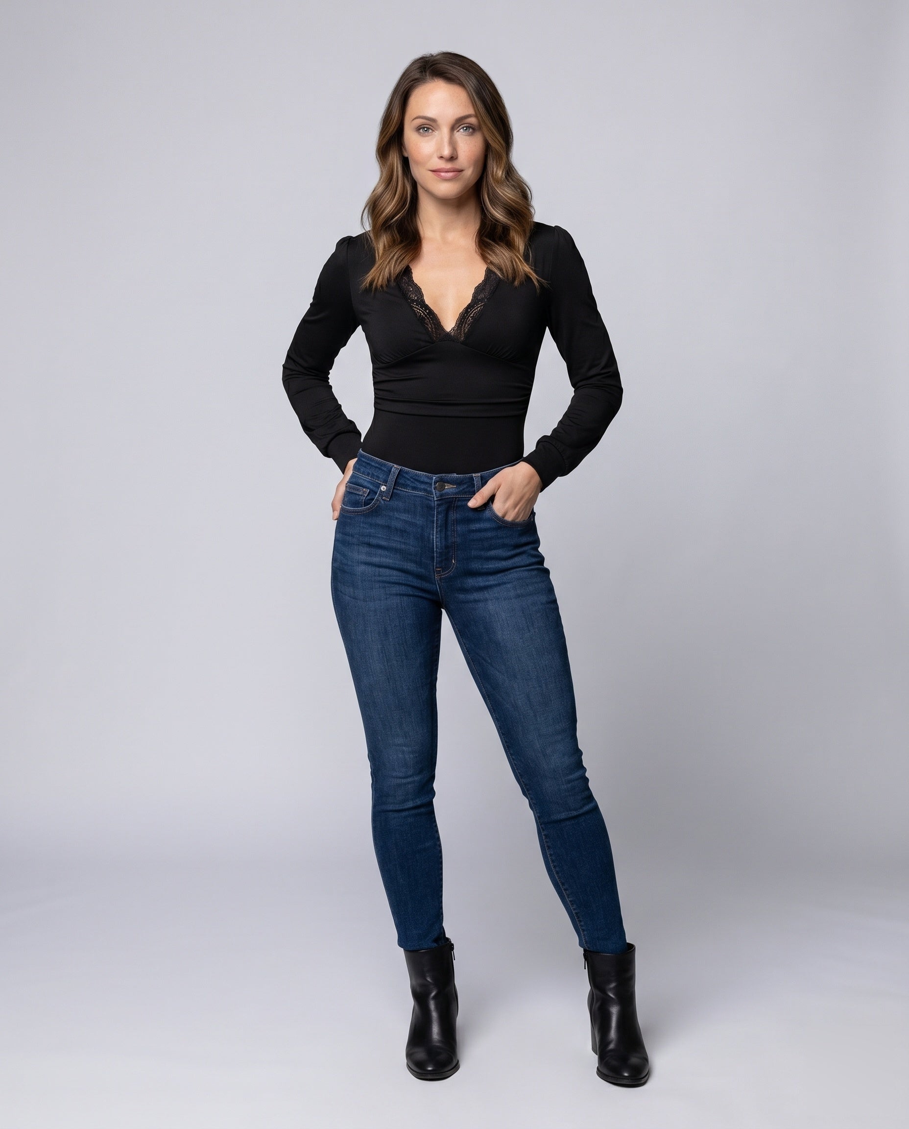 Product 15634917785930 - full_body_front