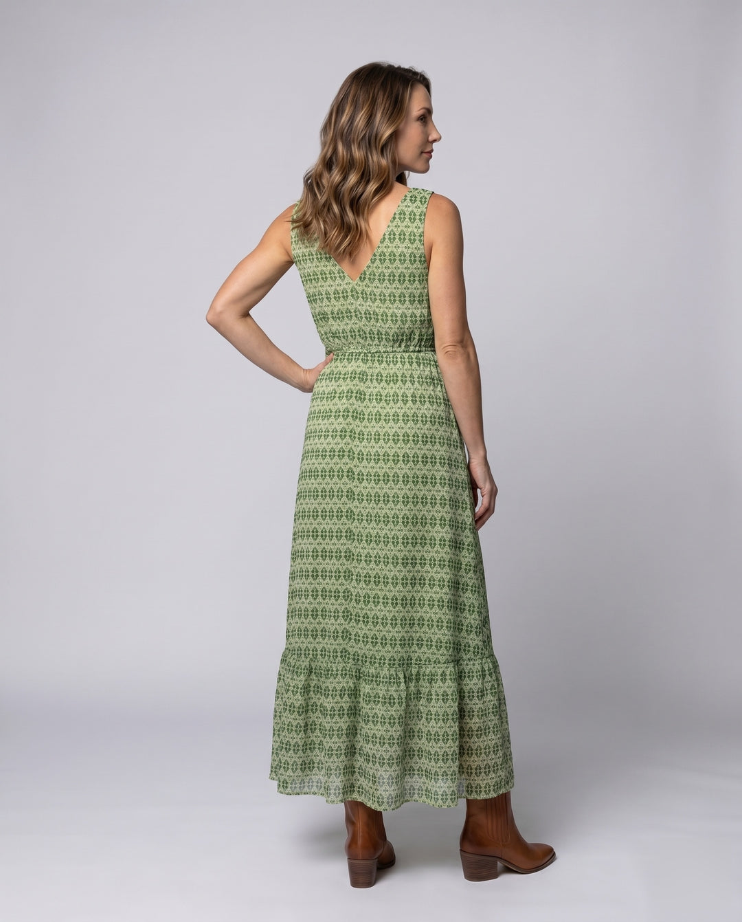 Product 15634917949770 - back_view