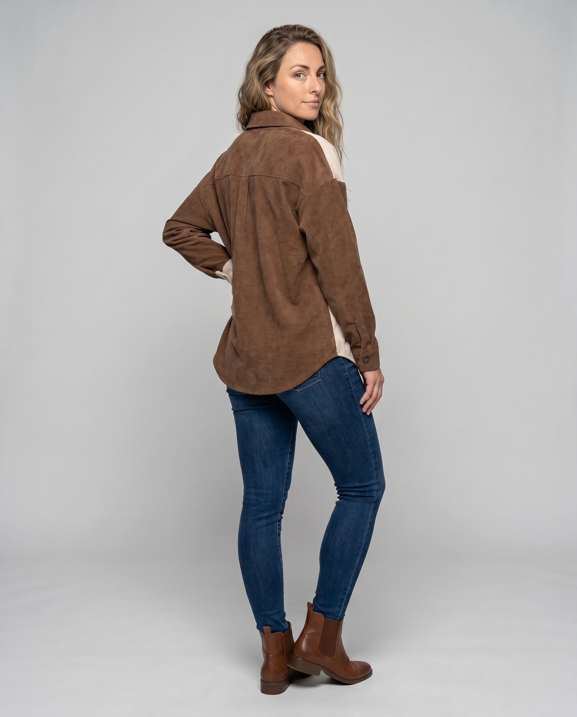 Product 15634918310218 - back_view