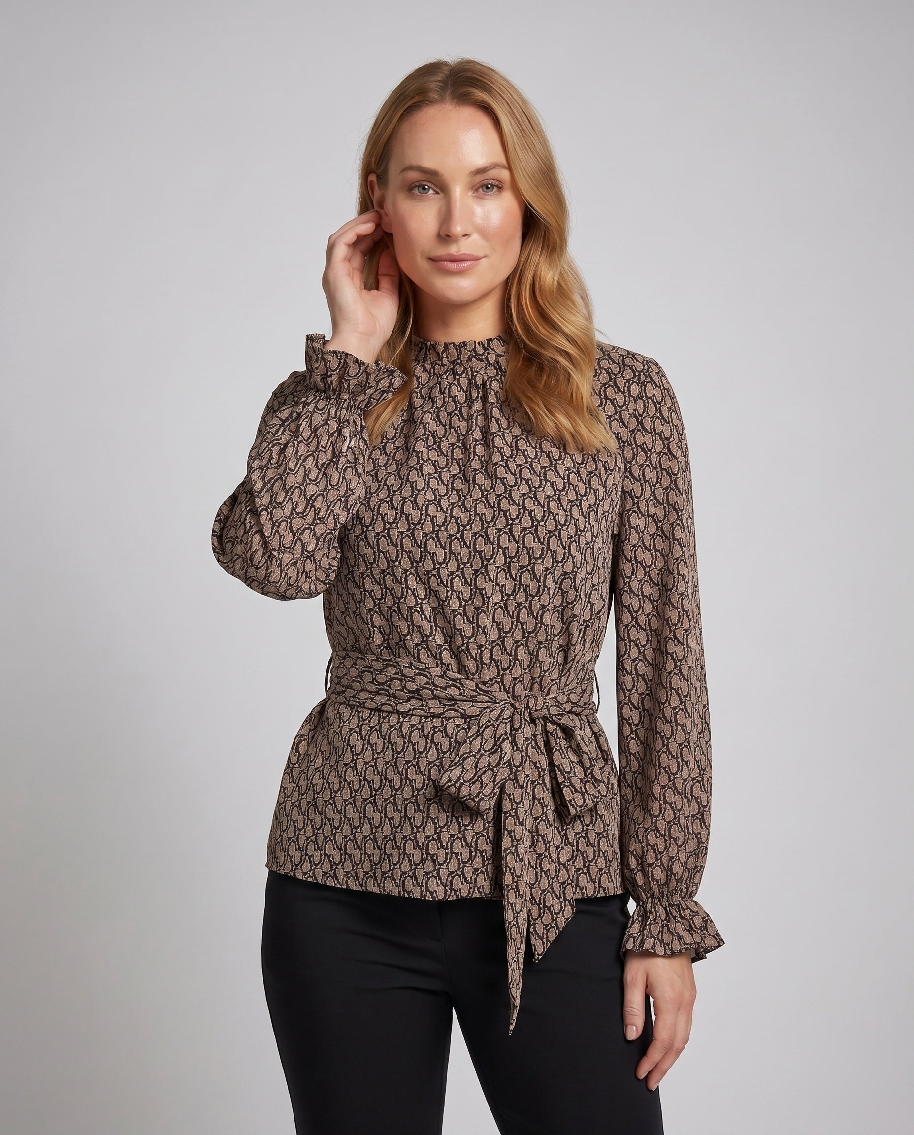 Product 15634919129418 - upper_body