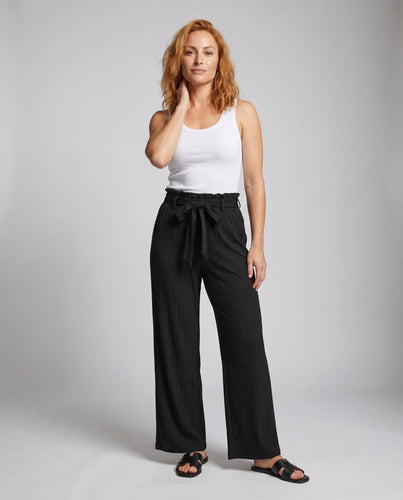 Damen elegante weite Hosen mit Gürtel und strukturiertem Design