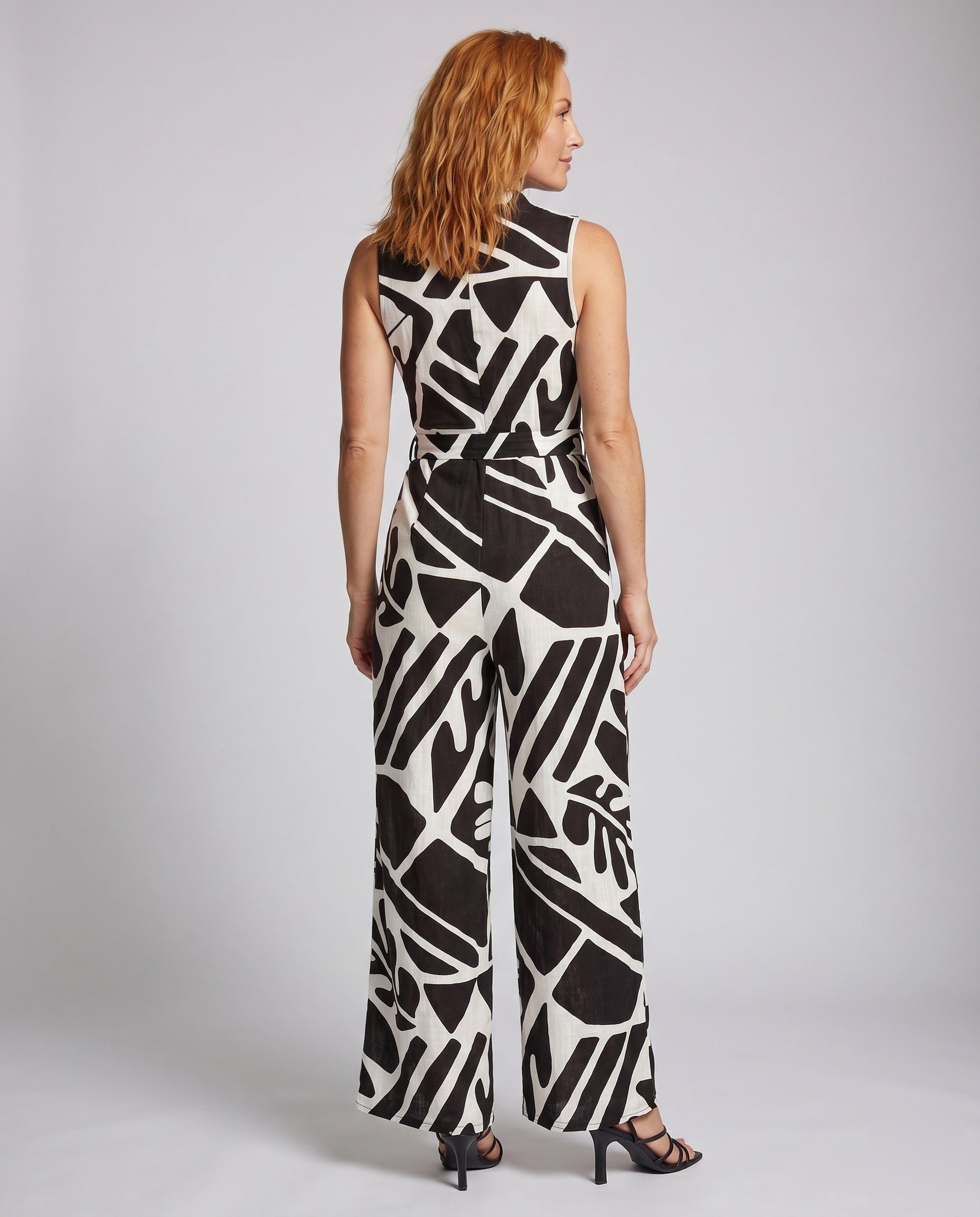 Product 15634919981386 - back_view