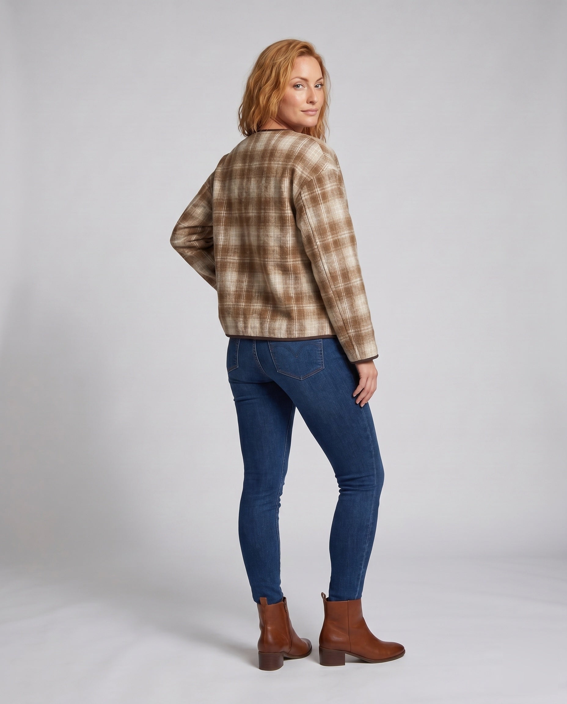 Product 15634922602826 - back_view