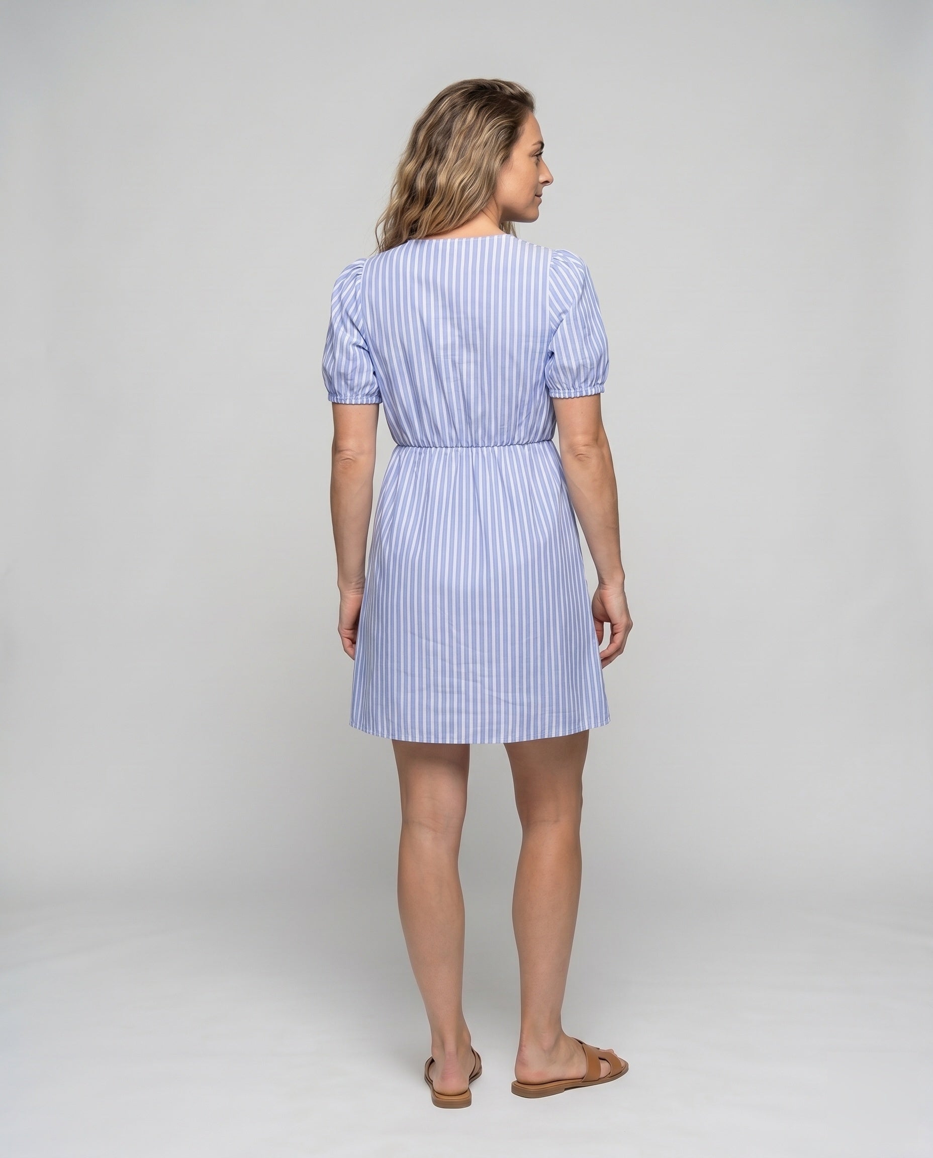 Product 15634923618634 - back_view
