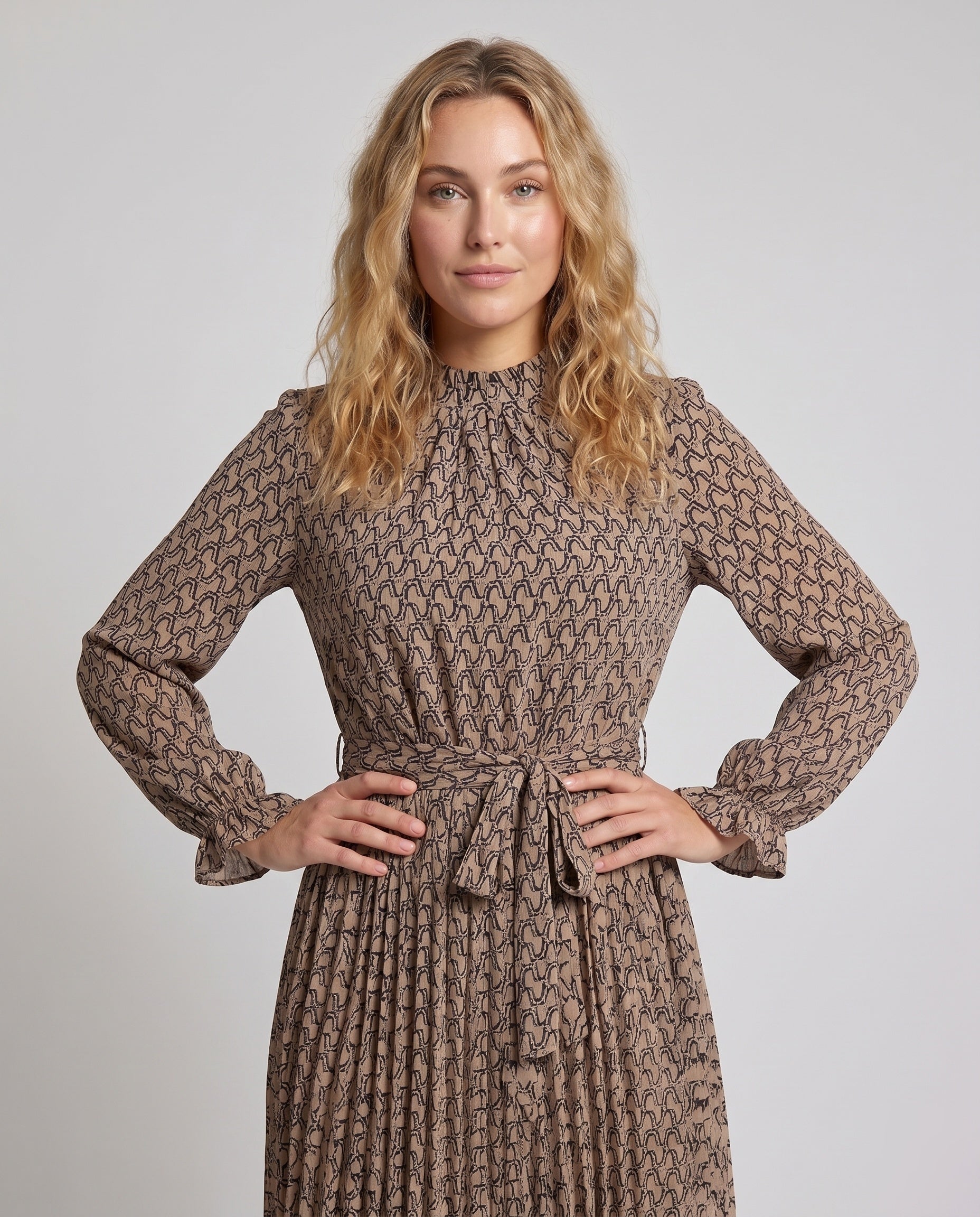 Product 15634924011850 - upper_body