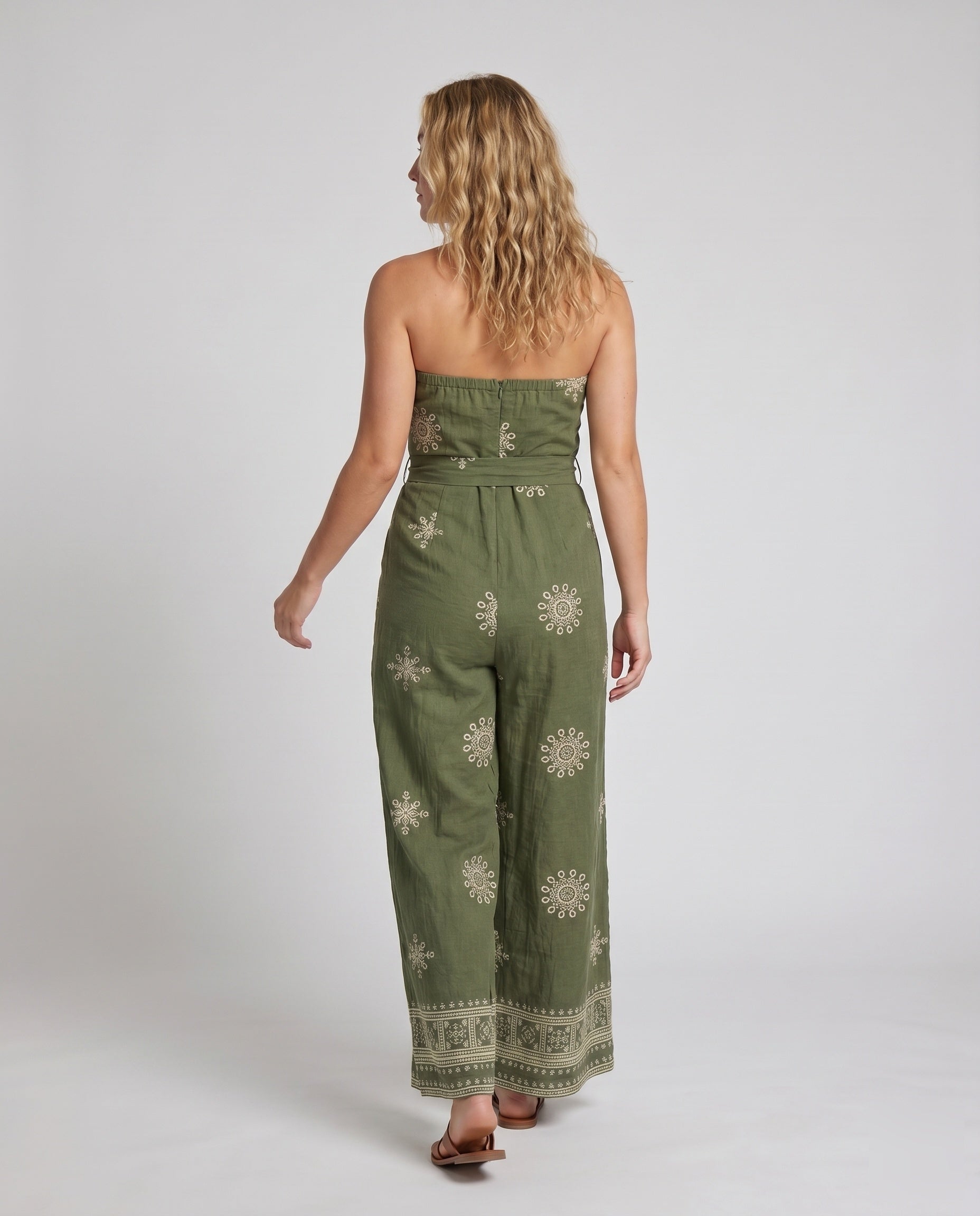 Product 15634928894282 - back_view