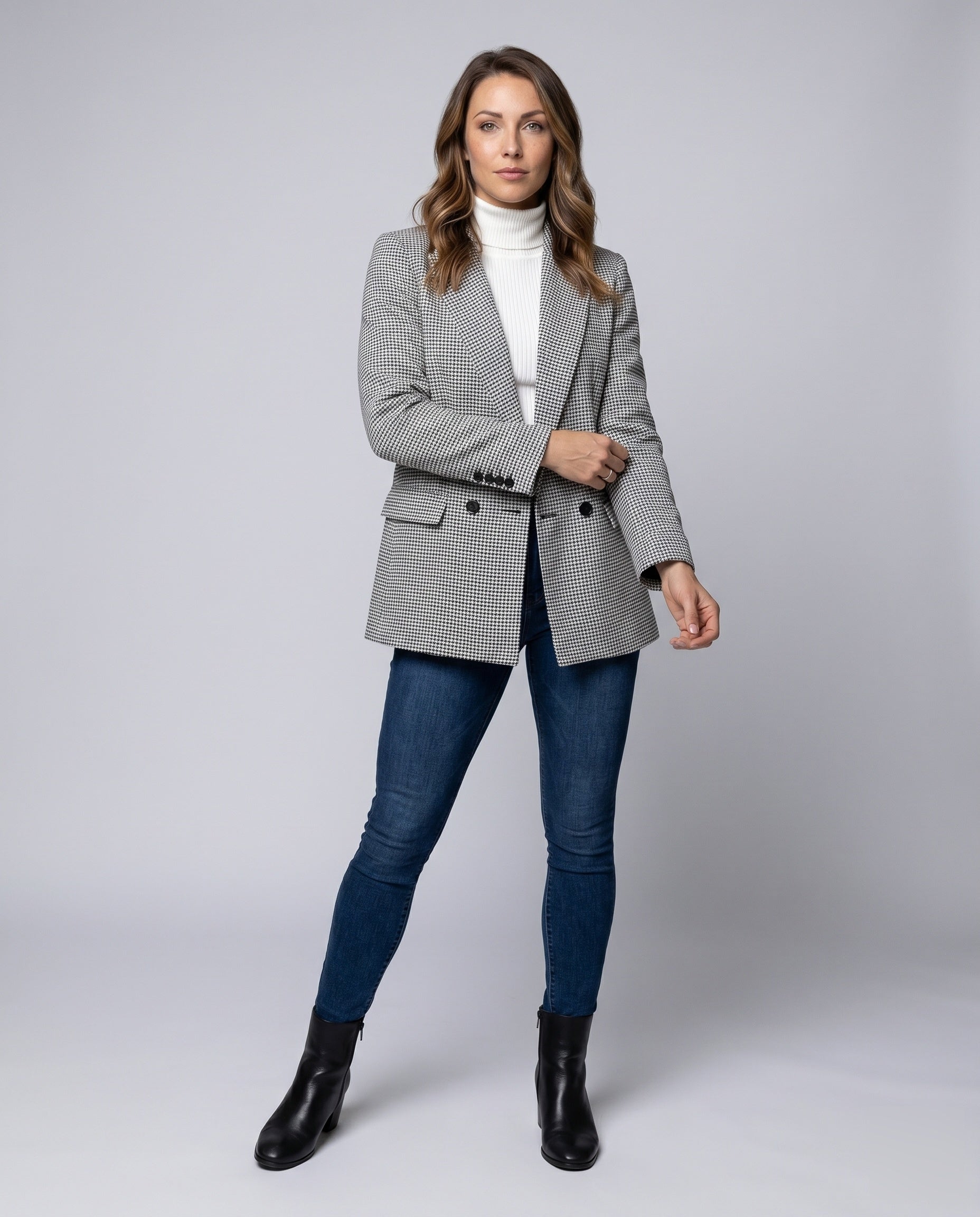 Product 15634931843402 - full_body_front