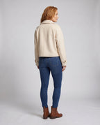 Product 15634935284042 - back_view