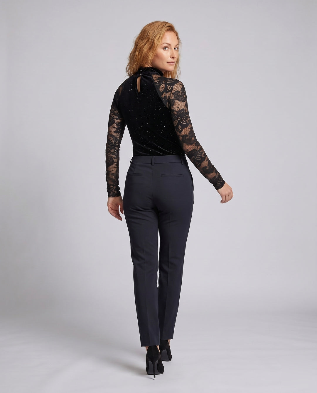 Product 15634935447882 - back_view