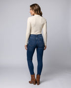 Product 15634936299850 - back_view