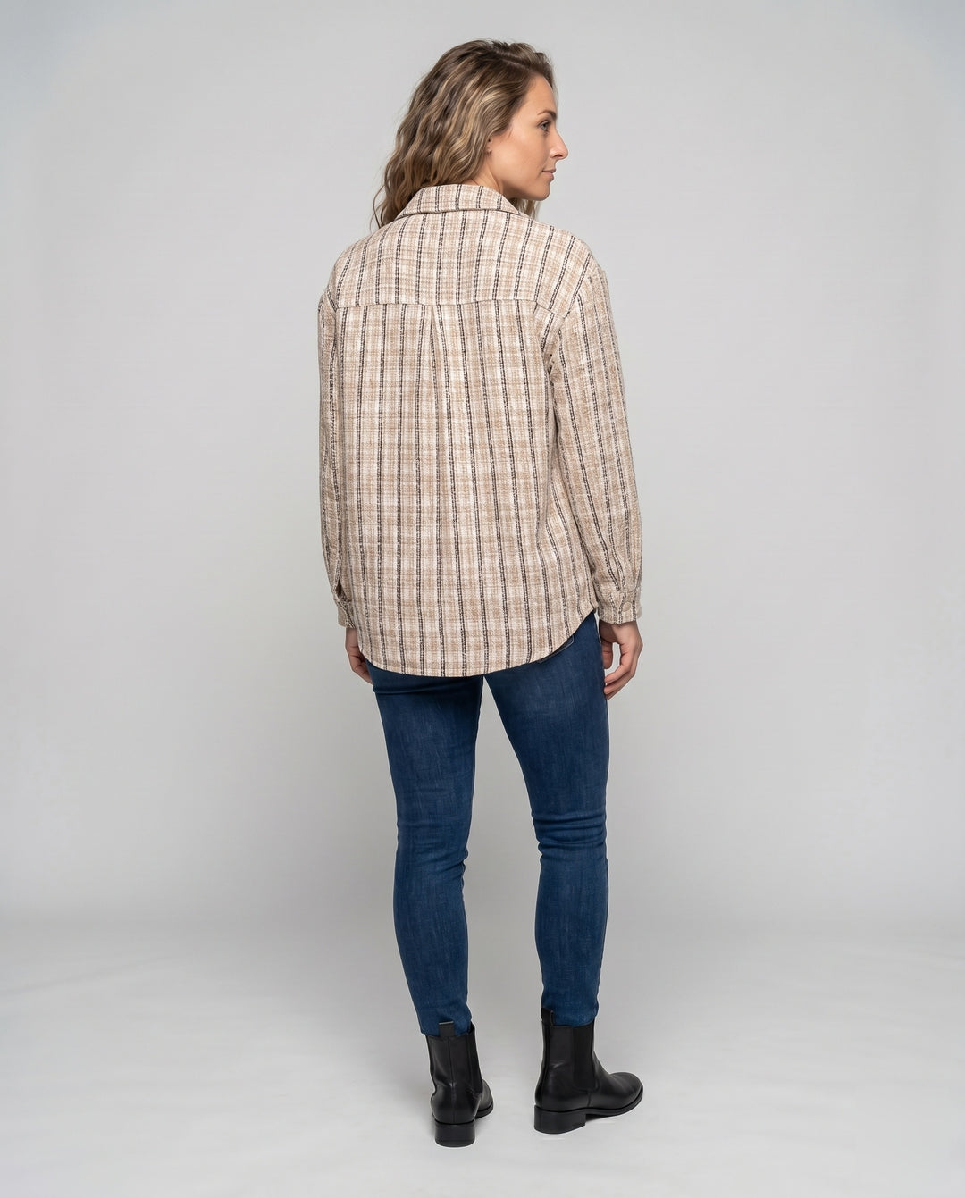 Product 15634936791370 - back_view