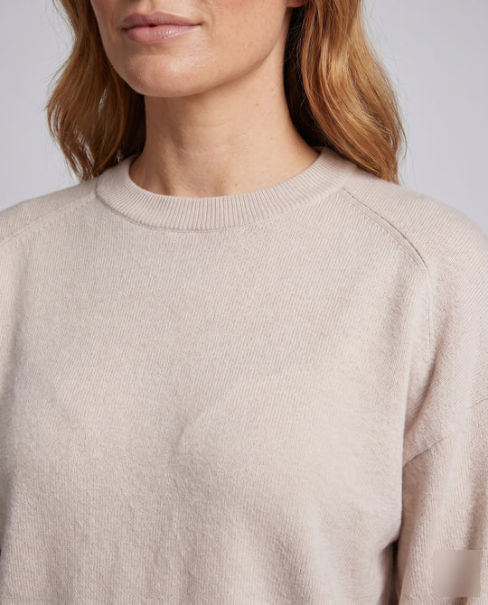 Product 15634938593610 - close_up_detail