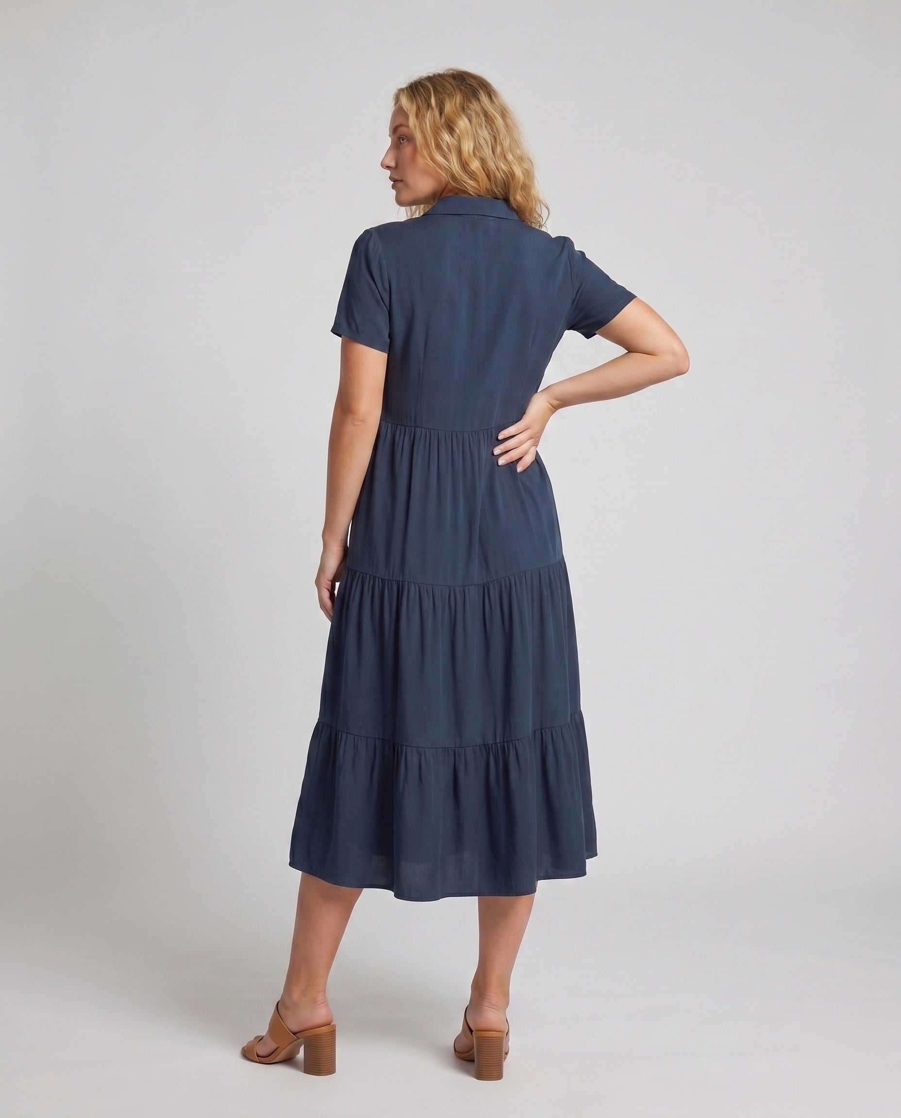 Product 15636281590090 - back_view