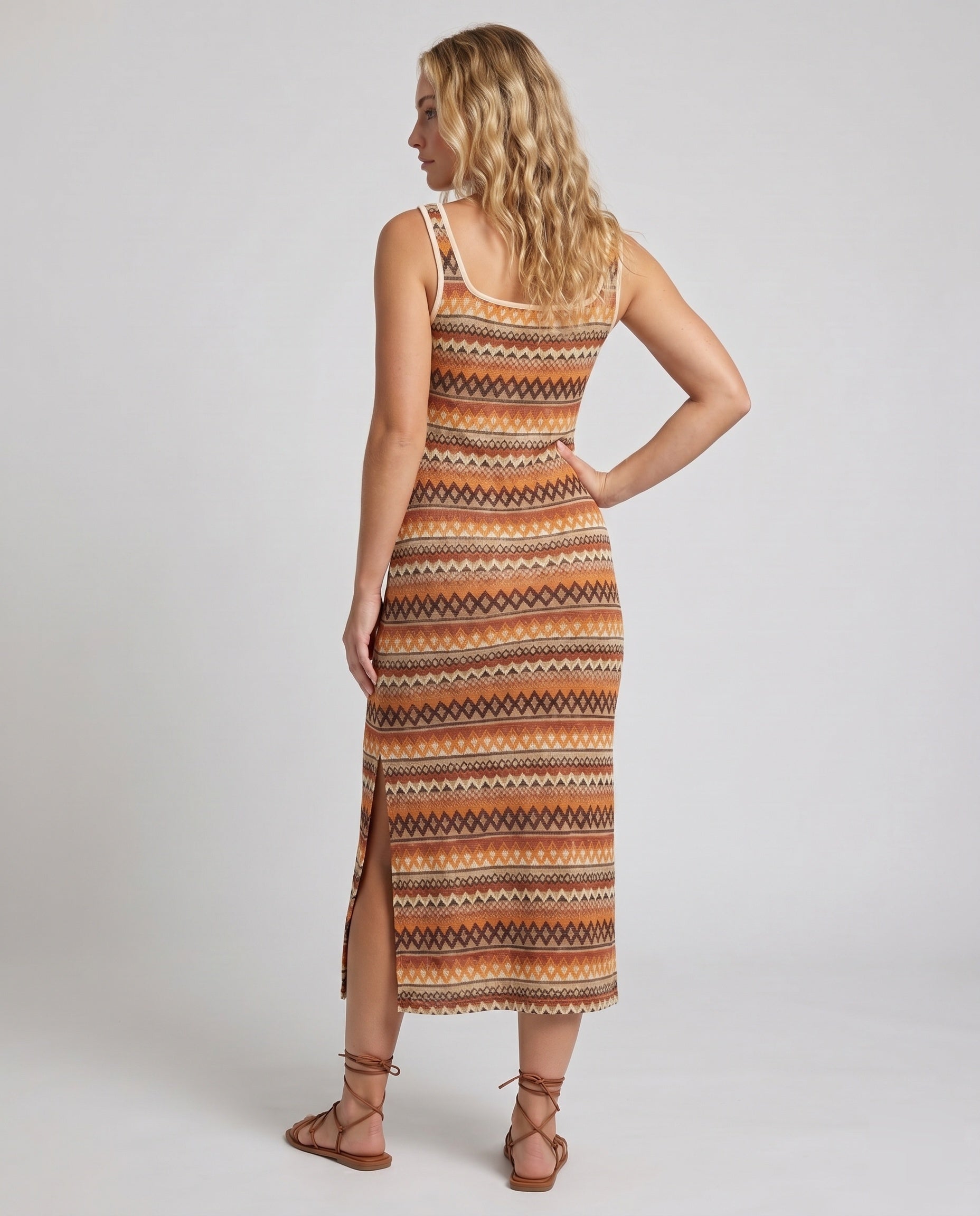 Product 15636284440906 - back_view