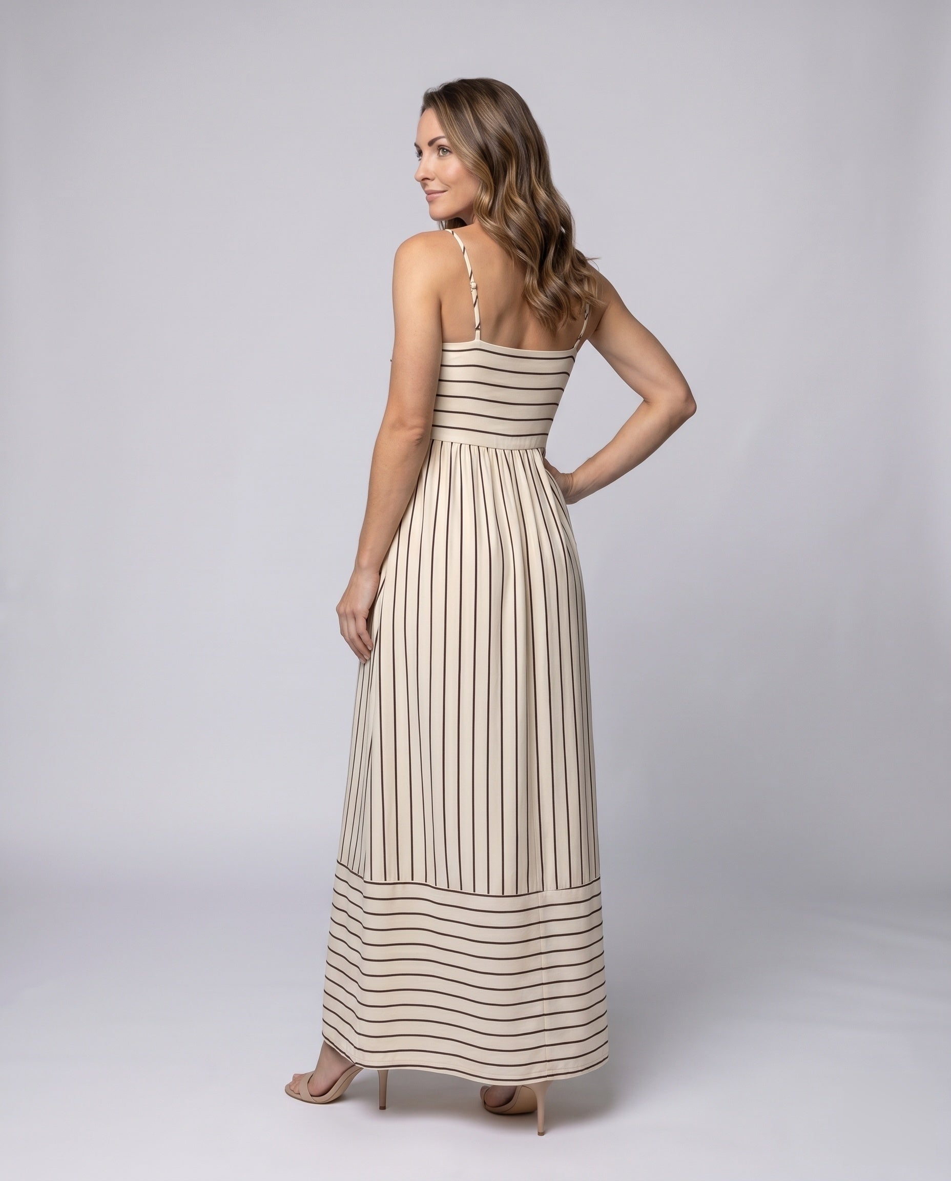 Product 15636287619402 - back_view
