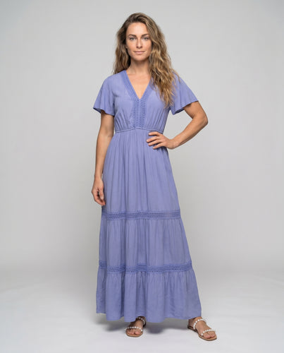 Damen Maxikleid mit süßen Rüschendetails und V-Ausschnitt