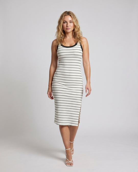 Product 15636295483722 - full_body_front