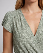 Product 15636296499530 - close_up_detail
