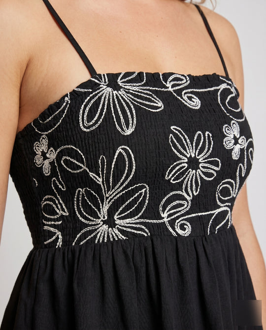 Product 15636300267850 - close_up_detail