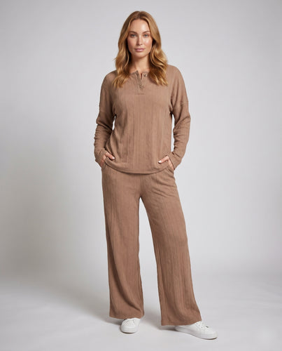 Damen Oversized Strickanzug mit strukturierten Zopfdetails