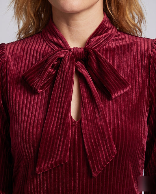 Product 15636301807946 - close_up_detail