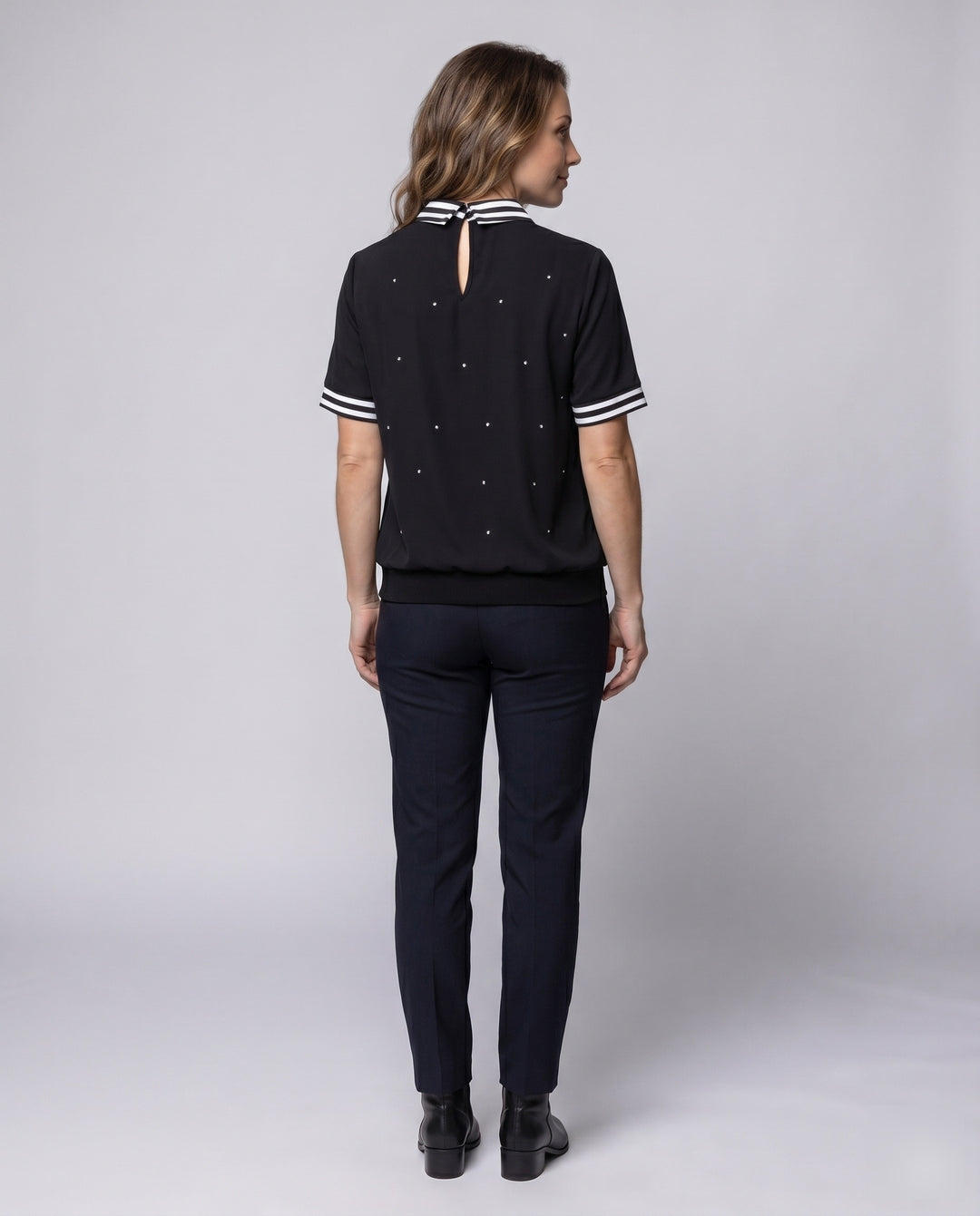 Product 15636303118666 - back_view