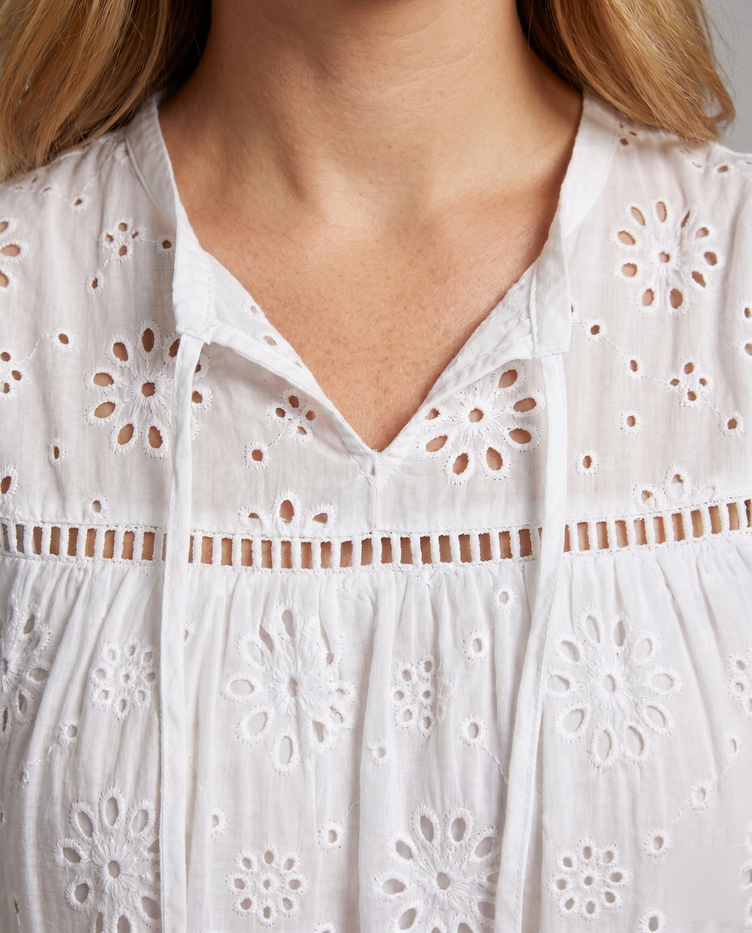 Product 15636305543498 - close_up_detail
