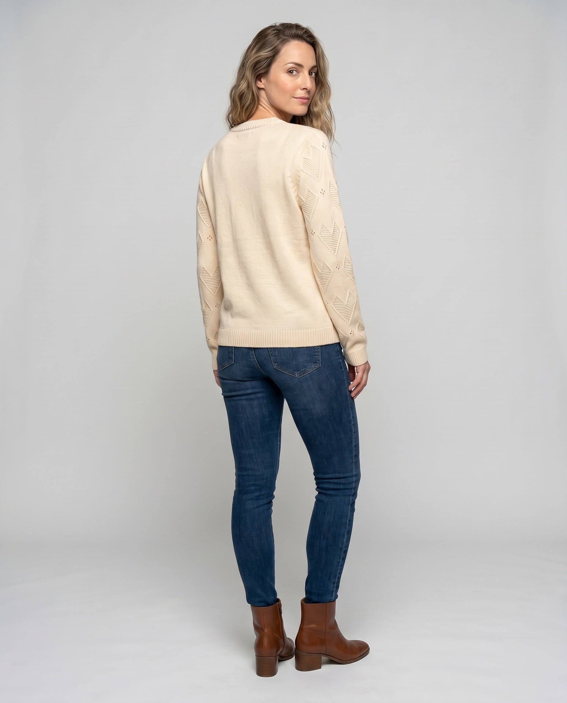 Product 15636314718538 - back_view