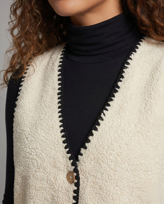 Product 15636316586314 - close_up_detail